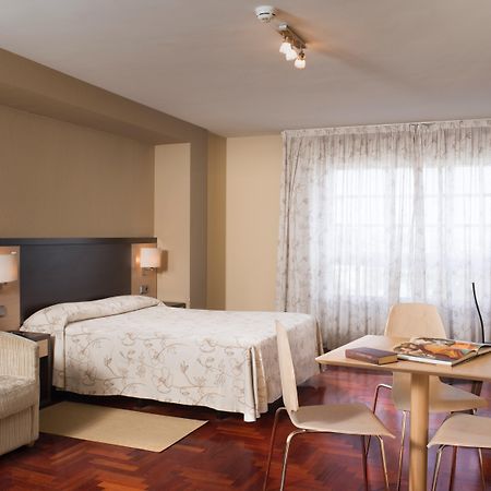 Apartamentos Portazgo A Coruña Eksteriør billede
